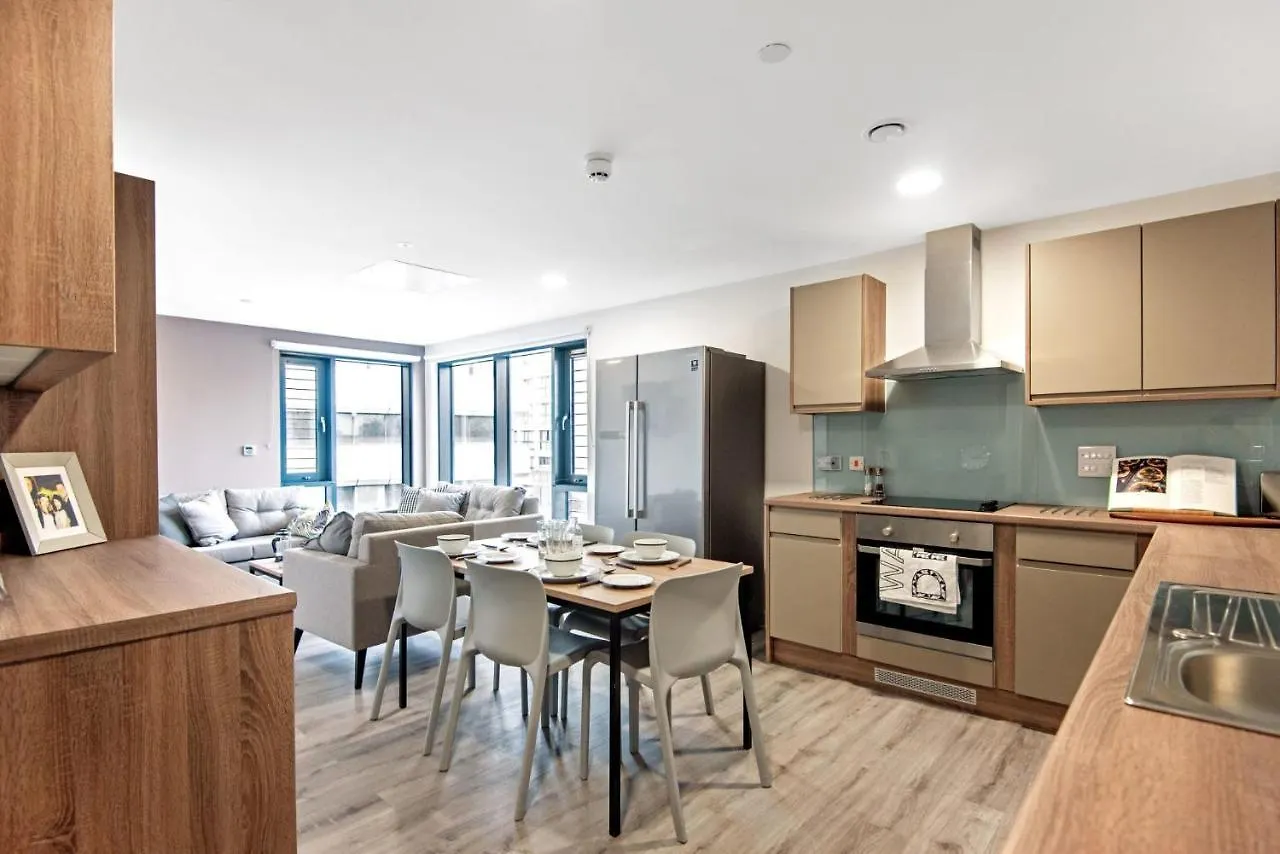 Apartment Modern Ensuites With Shared Kitchen At Howard Gardens In Cardiff